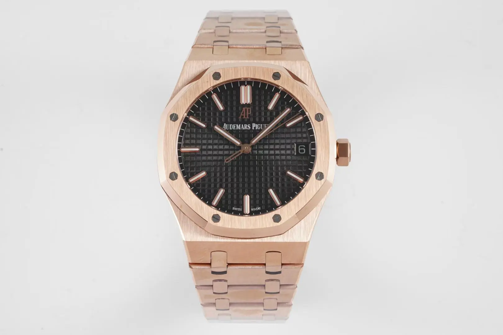 Audemars Piguet Royal Oak Black Dial 15500 Rose Gold Watch