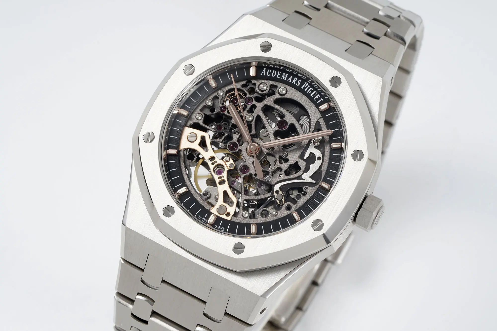 Audemars Piguet Royal Oak Offshore Men's Mechanical watch - Silver with Skeleton dial, 41mm case, Calibre 3132 Movement - Image 3