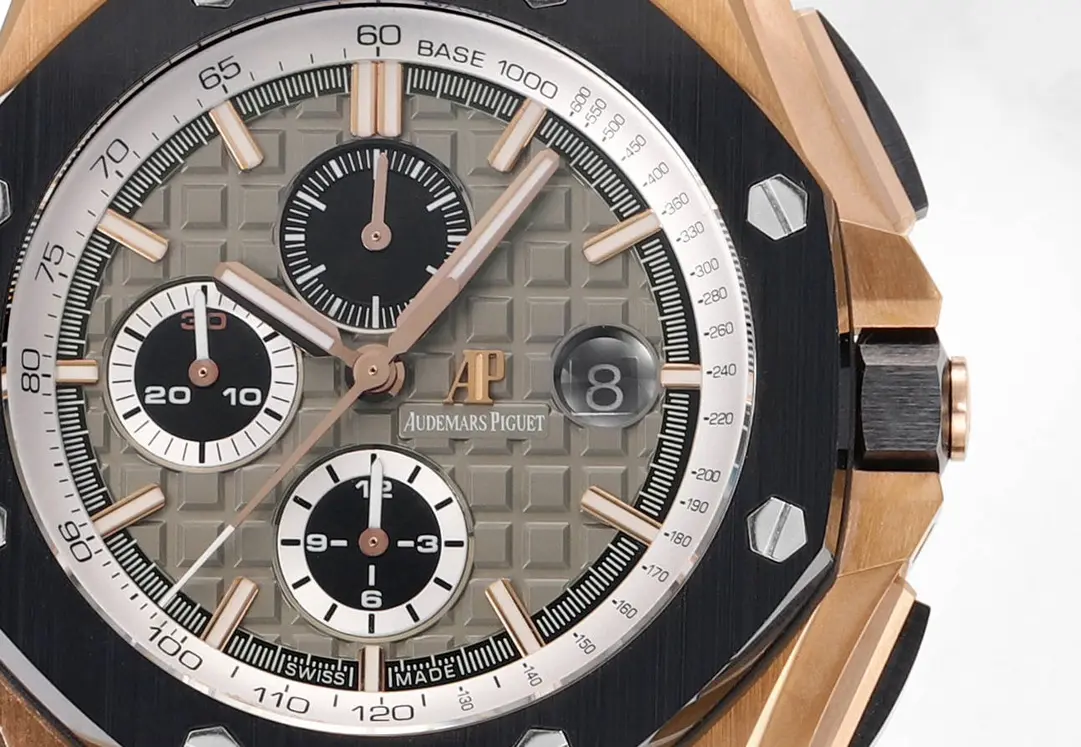 Audemars Piguet Royal Oak Offshore Chronograph Watch in Rose Gold with Black Rubber Strap and Grey Dial - Image 3