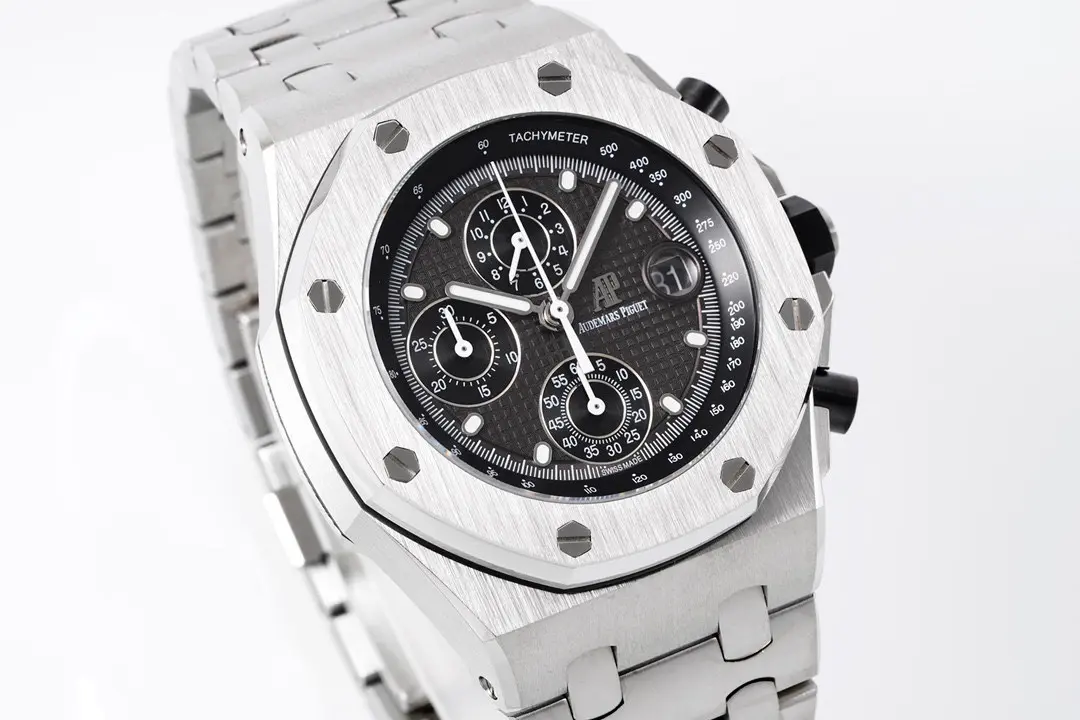 Audemars Piguet Royal Oak Offshore Stainless Steel Bracelet Watch Black Dial with 4404 Chronograph Motion - Image 3