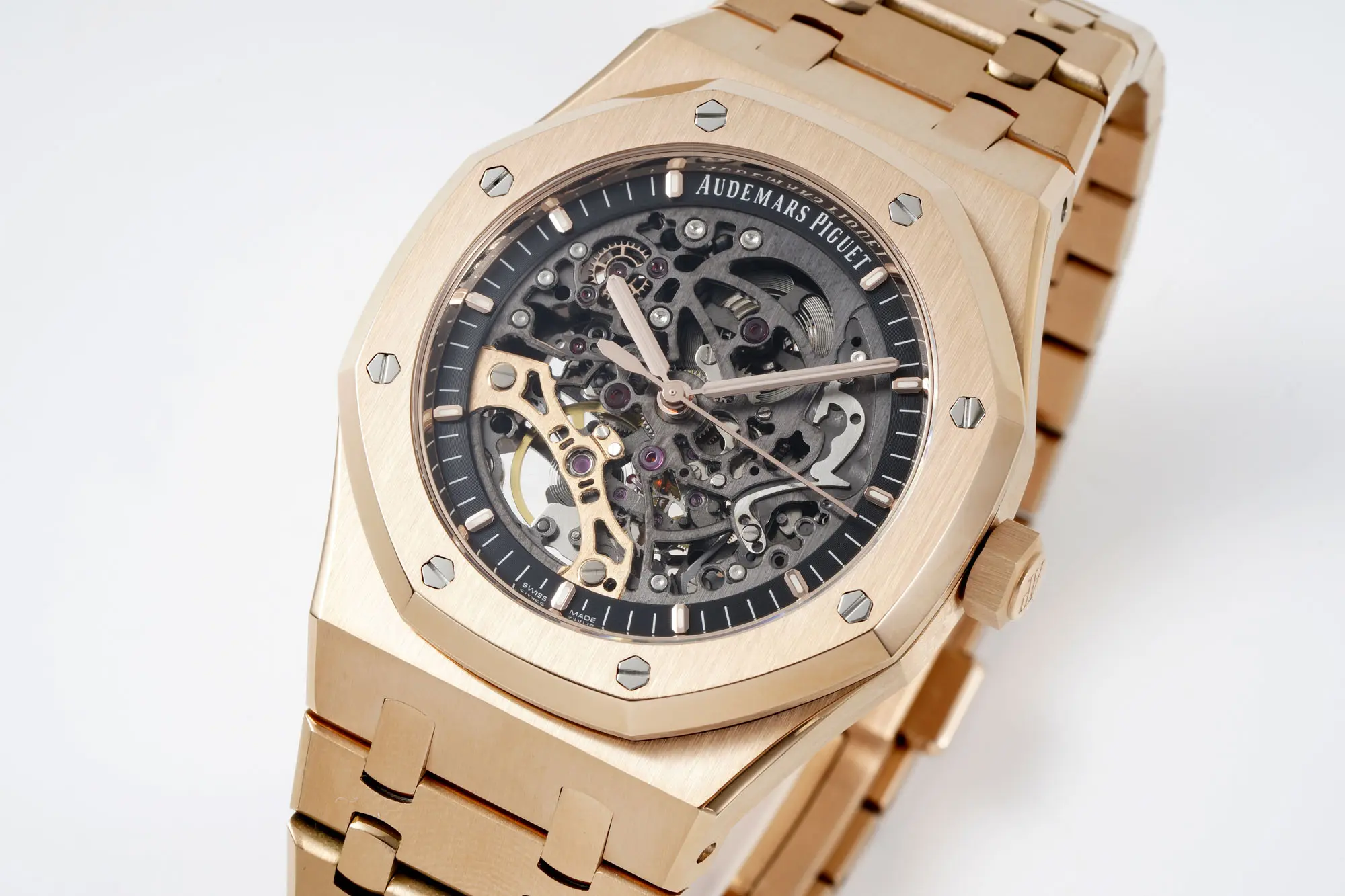 Audemars Piguet Royal Oak Offshore Men's Mechanical Watch 15407ST.OO.1220ST.01 - Rose gold, 41mm, Skeleton Dial - Calibre 3132 - Image 4