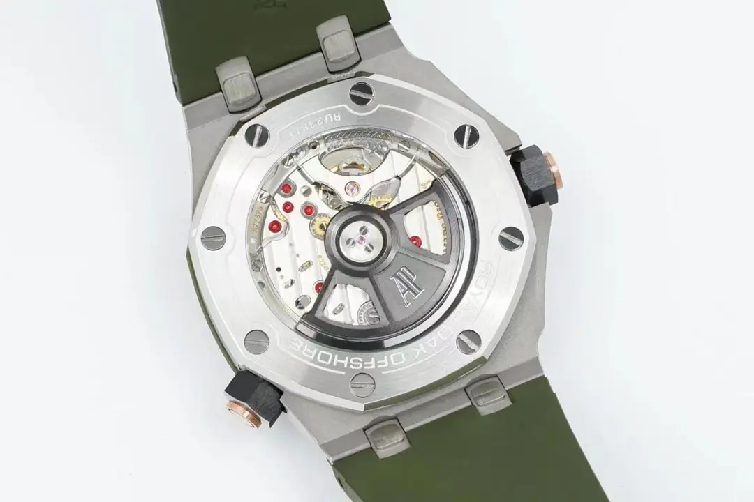 Audemars Piguet Royal Oak Offshore Diver Watch ?C Green Dial, Stainless Steel Case with Rubber Strap, 42mm - Image 5