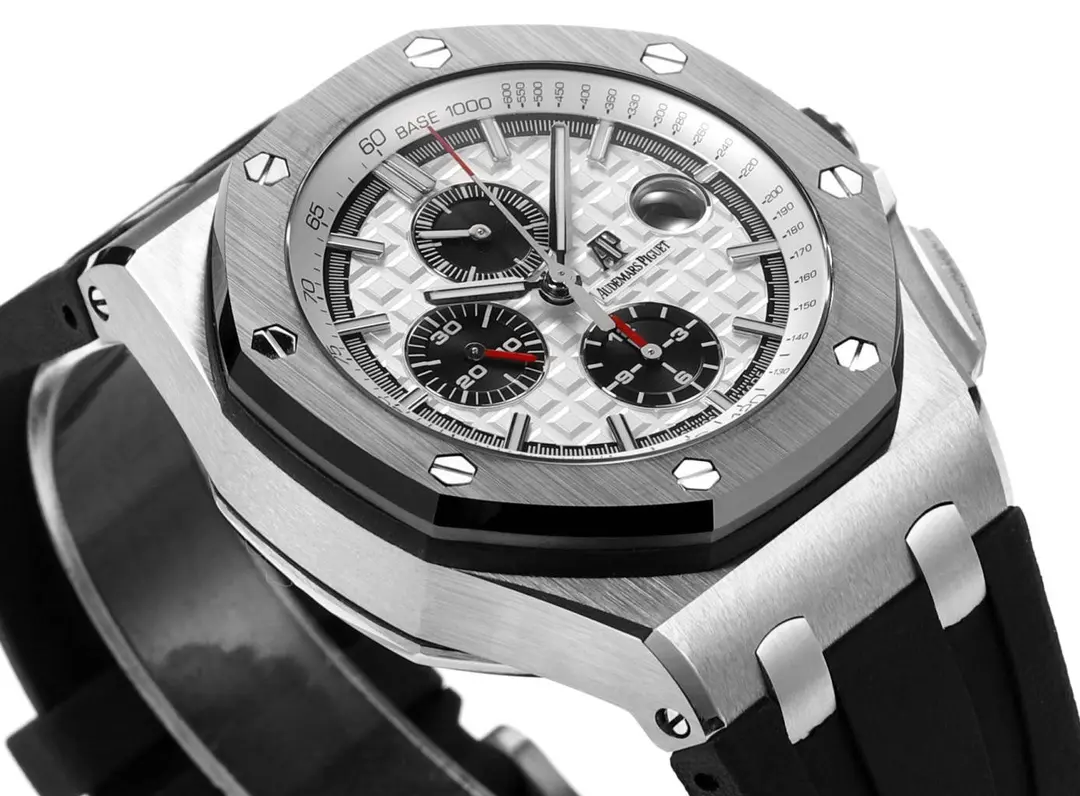 Audemars Piguet Royal Oak Offshore Chronograph in Silver and Black with Rubber Strap - Image 5