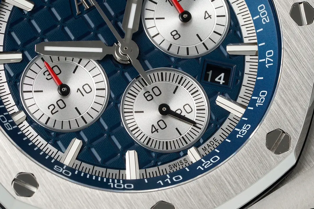 Audemars Piguet Royal Oak Offshore Chronograph with Blue Dial on Stainless Steel Strap - Image 6