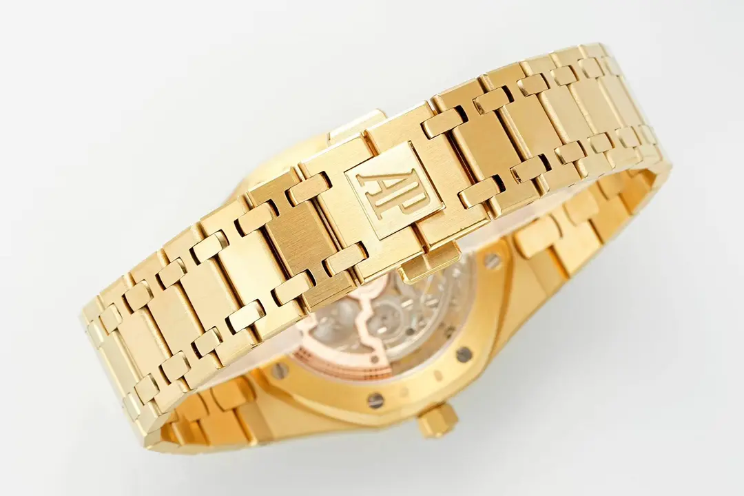 Audemars Piguet Royal Oak Gold Watch with Petite Tapisserie Dial - Image 7