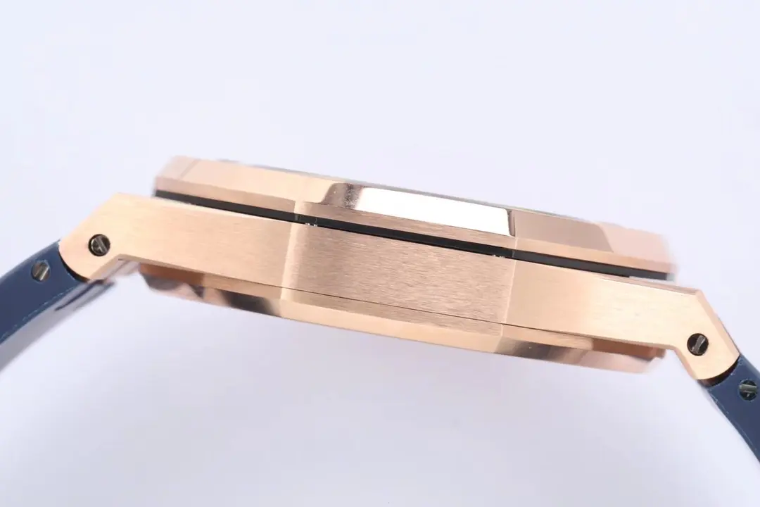 Audemars Piguet Royal Oak ultra-thin Tourbillon, Rose Gold Case, Blue Dial and Rubber Strap - Image 7