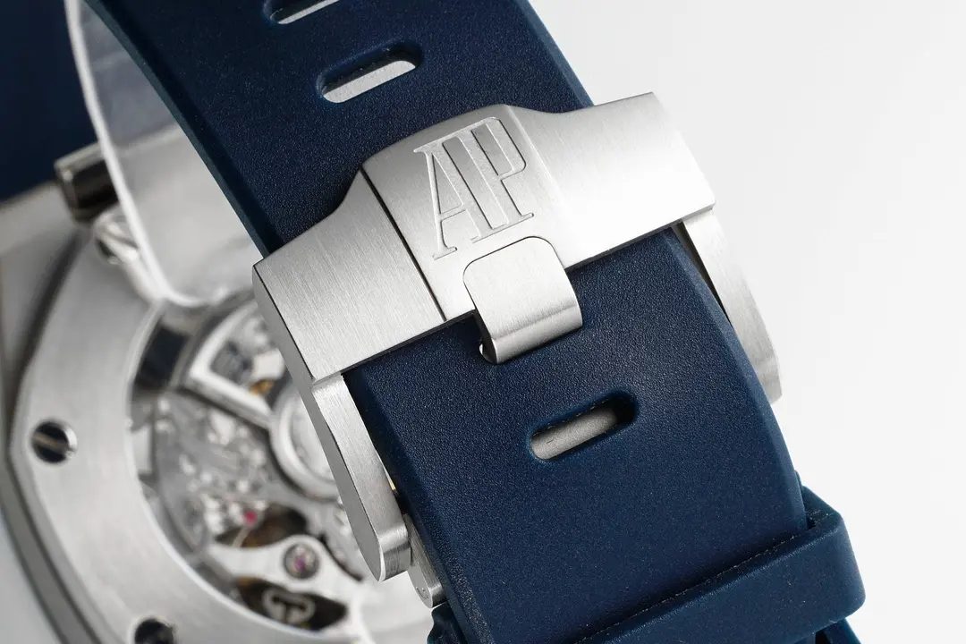 Audemars Piguet Royal Oak Offshore Chronograph with Blue Dial on Stainless Steel Strap - Image 7