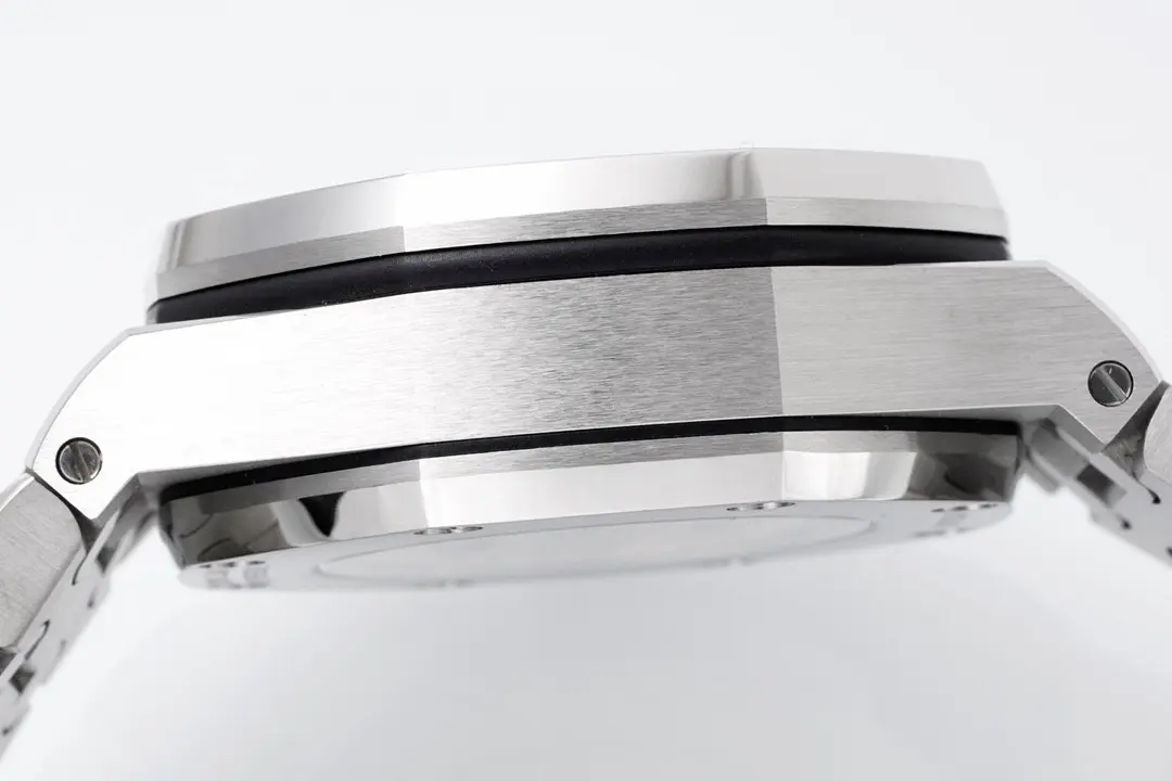 Audemars Piguet Royal Oak Offshore Stainless Steel Bracelet Watch Black Dial with 4404 Chronograph Motion - Image 8