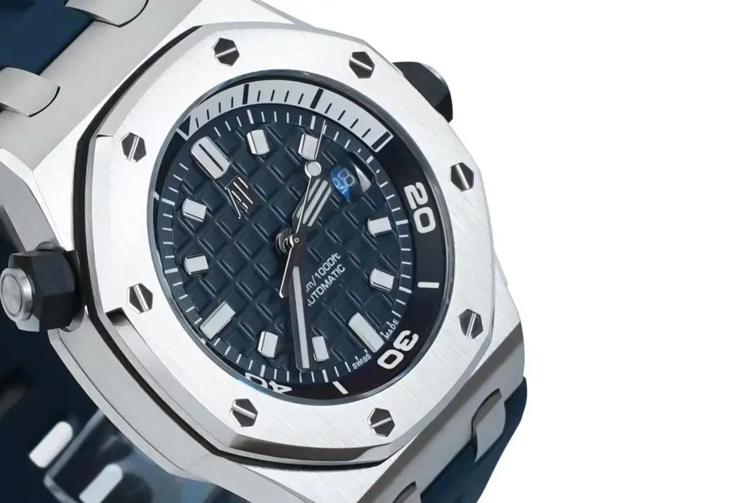 Audemars Piguet Royal Oak Offshore Diver Watch ?C Blue Dial, Stainless Steel Case with Rubber Strap - Image 9