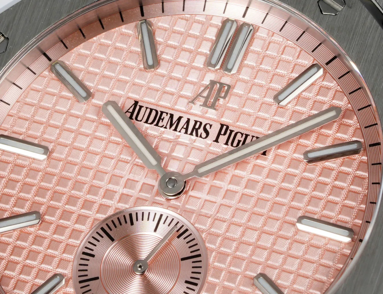 Audemars Piguet Royal Oak Series Men's Watch Stainless Steel with Pink Dial - Image 10