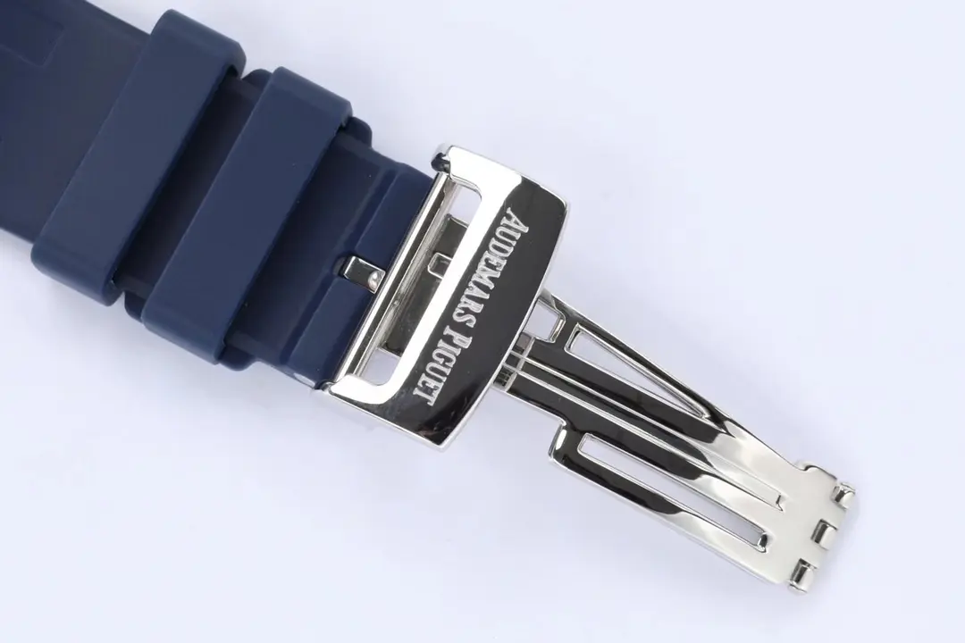 Audemars Piguet Royal Oak ultra-thin tourbillon - Blue Dial, Platinum Hands and Silicone Strap. 41mm Stainless steel Case. - Image 10